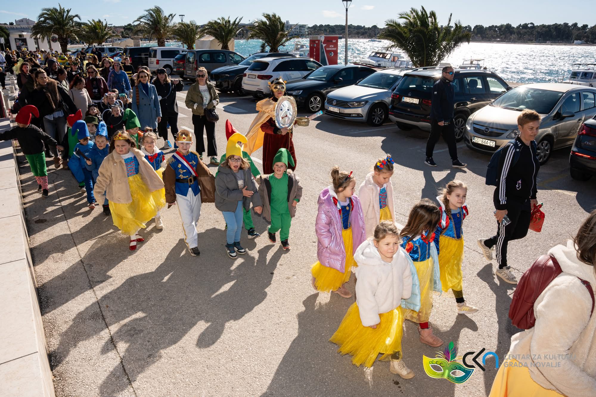 28c9c491-a8c9-42c7-bc52-92222d0ea3bf