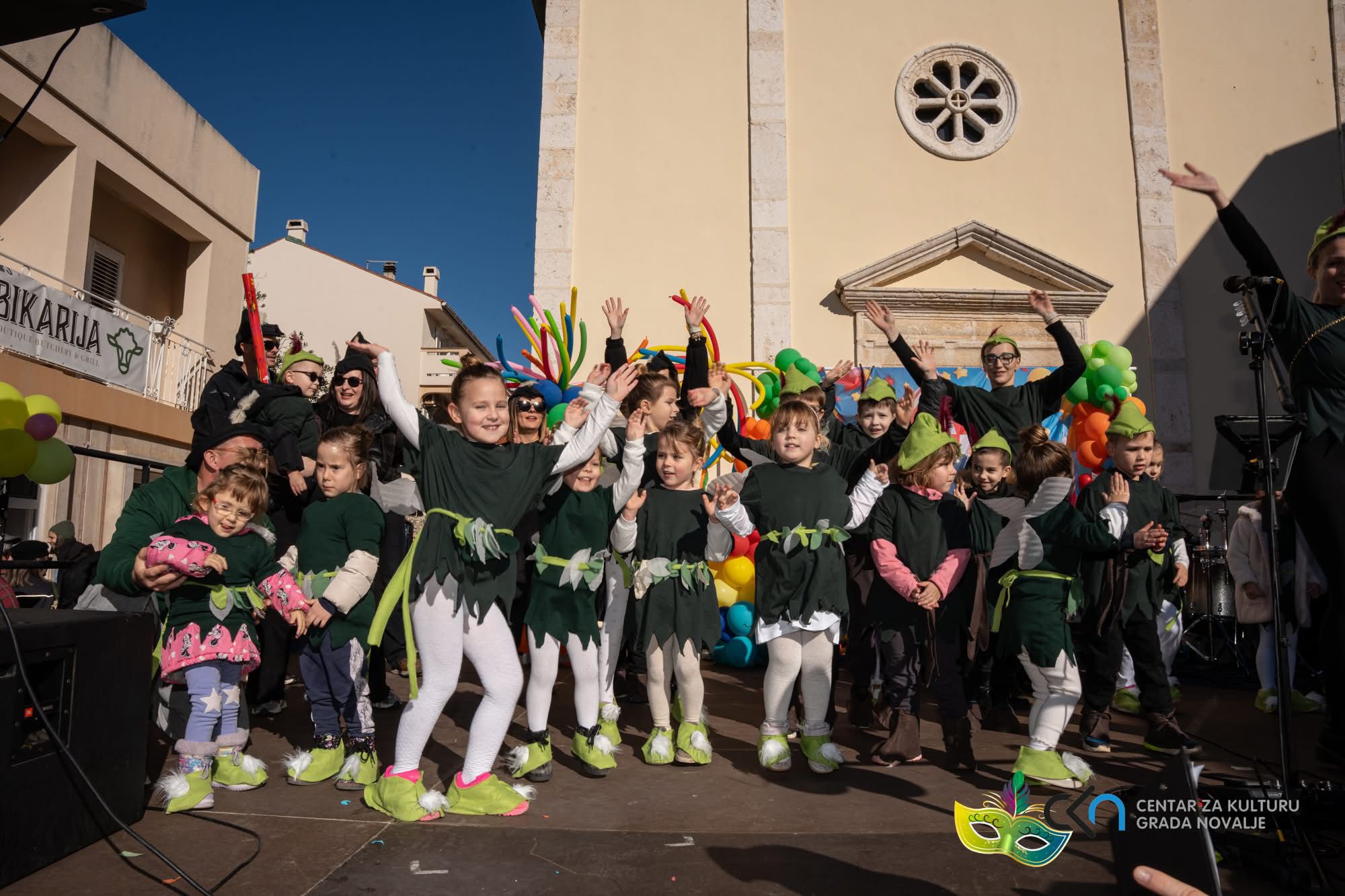 d7587f04-0efb-4aa8-8b4e-043af3060937 (1)